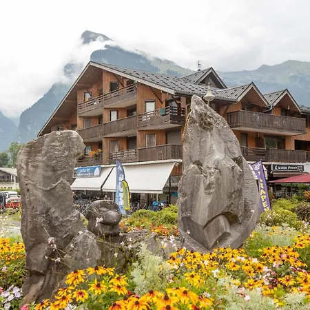 Avec Balcon Et Commodites Modernes * Samoëns